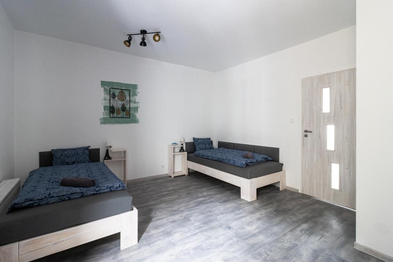 Wszedzie Blisko Apartment กลีวิตเซ ภายนอก รูปภาพ