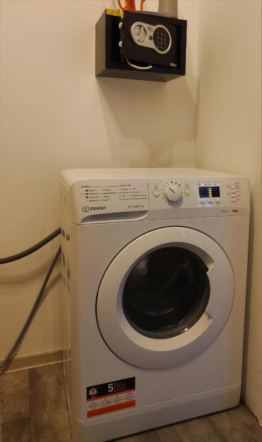 Wszedzie Blisko Apartment กลีวิตเซ ภายนอก รูปภาพ